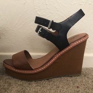 Black and camel strapped wedges
